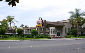 Queens Inn Anaheim